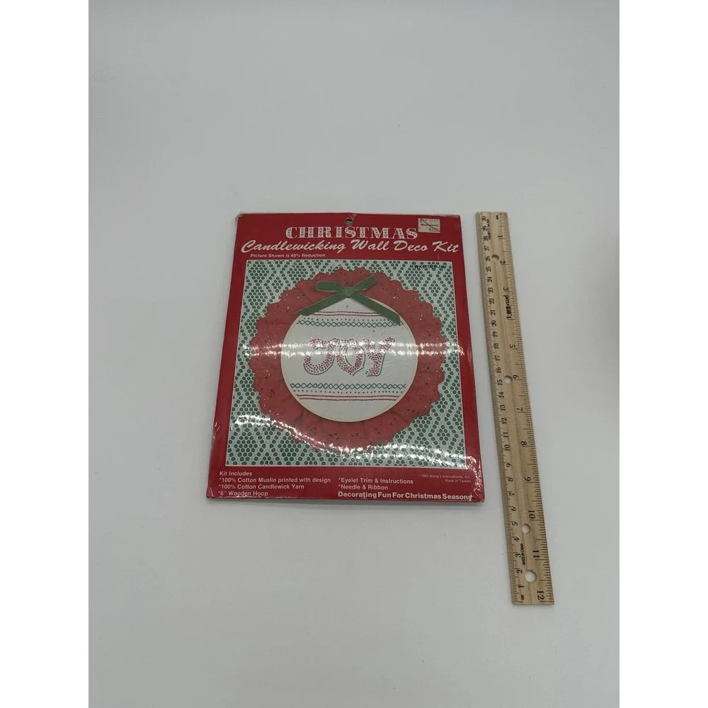 Vintage 1983 Wang's Christmas Joy Candlewicking Wall Decor Kit 6